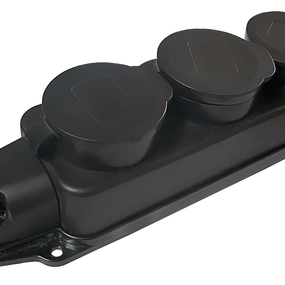Waterproof Power Block, 3 Sockets, with Grounding and Cover HN-084032N