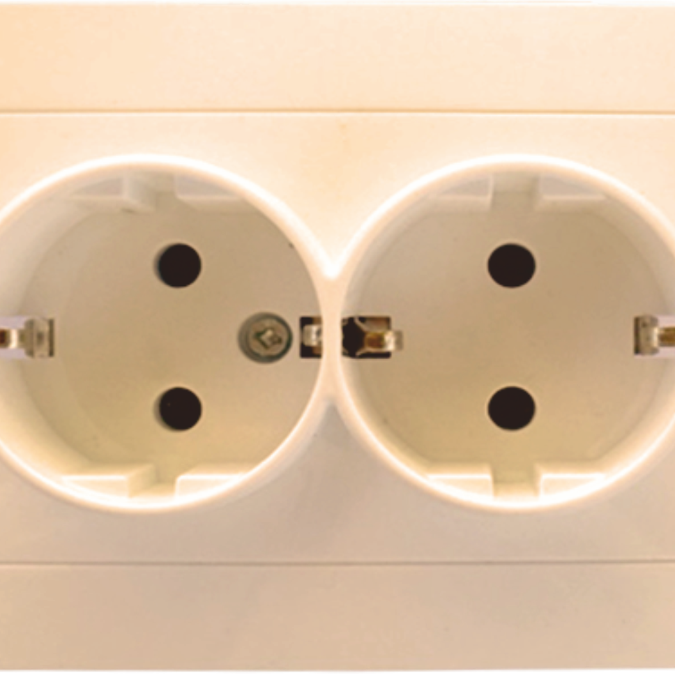  Double internal socket with grounding, cream RIGHT HAUSEN VELENA HN-011103