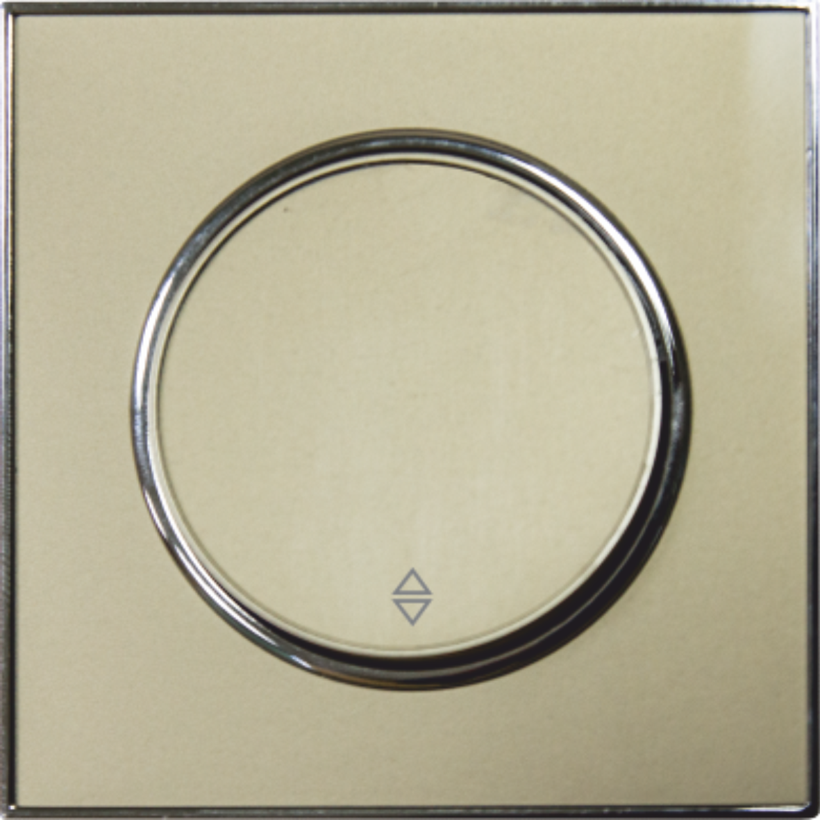  Single internal through-hole switch, gold RIGHT HAUSEN LAURA HN-015038